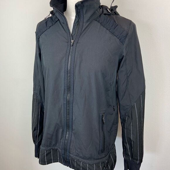 Lululemon She’s Swift Jacket - Picture 2 of 6